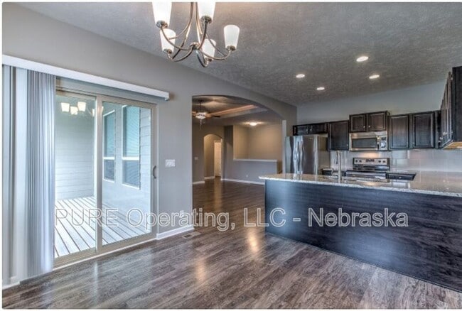 Building Photo - 16513 Heather St