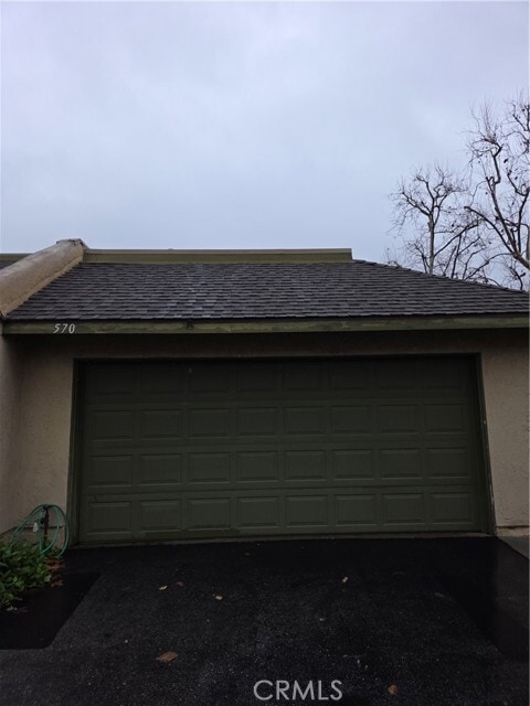 Building Photo - 570 Berry Wy