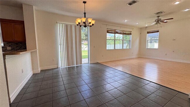Building Photo - 9944 Chorlton Cir