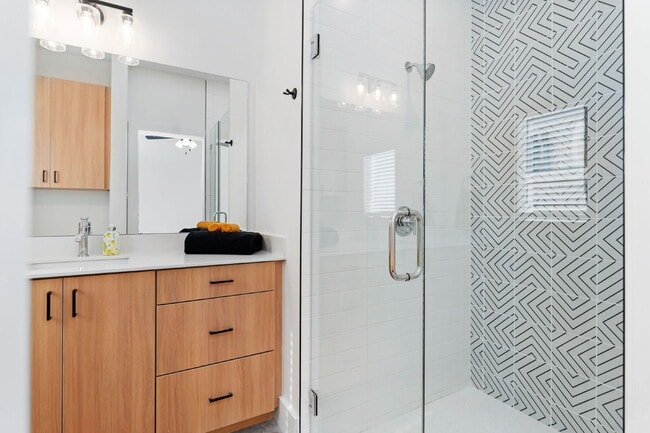 Building Photo - Pre-Leasing Fall of 2026!! Luxury Homes!!