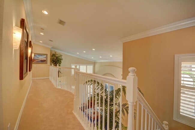 Building Photo - 8957 Sandy Crest Ln