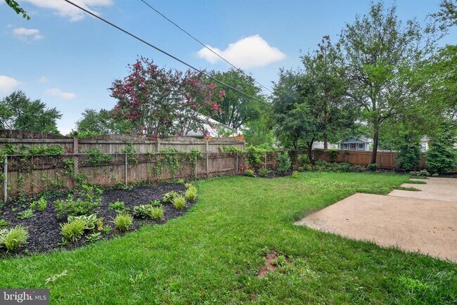 Building Photo - 4214 Penner Ln
