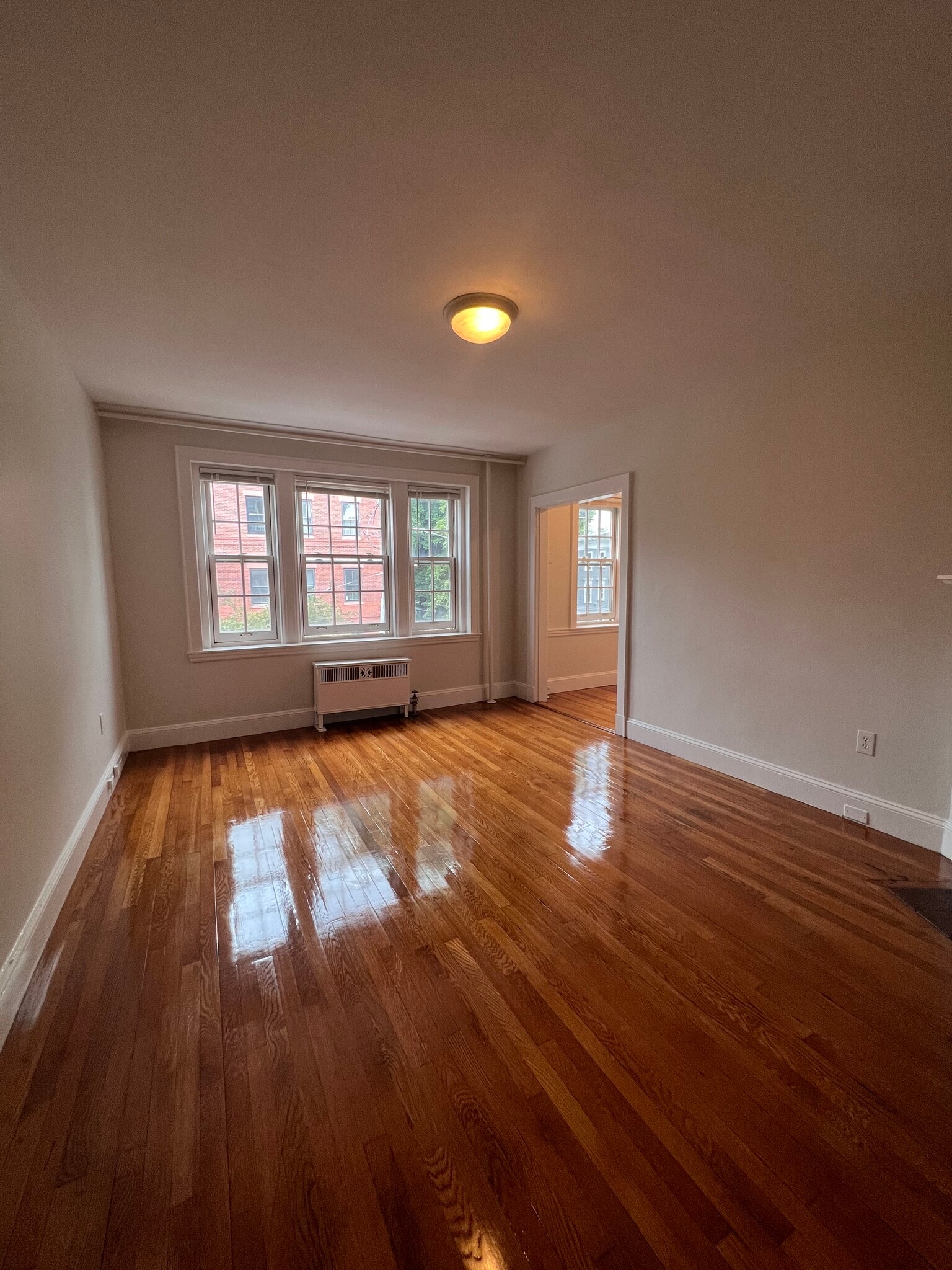 Building Photo - 360 Harvard St
