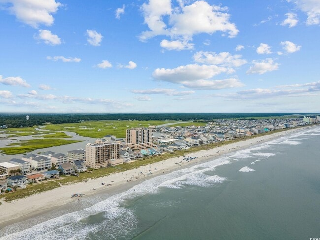 Building Photo - 4000 N Ocean Blvd