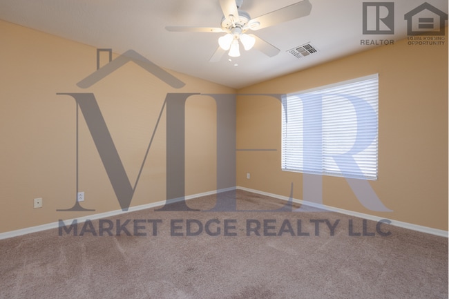 Building Photo - 4Bed/3Bath Home in Maricopa! $1599 MOVE-IN...