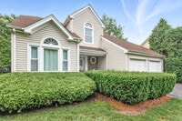 Building Photo - 421 Concord Ln