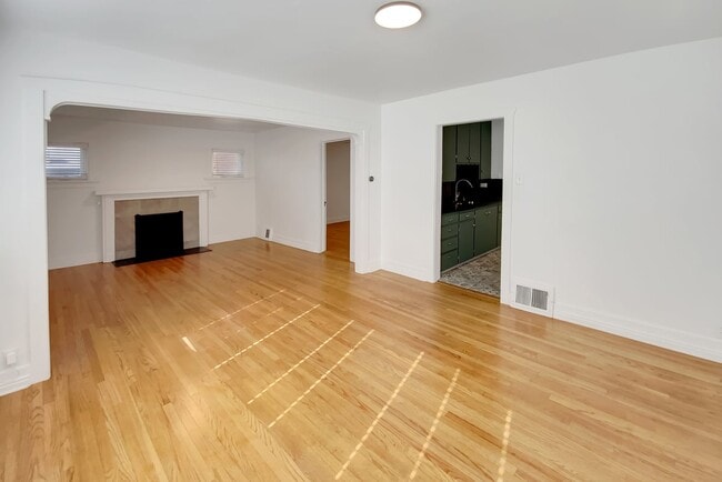 Building Photo - 754 E 1700 S