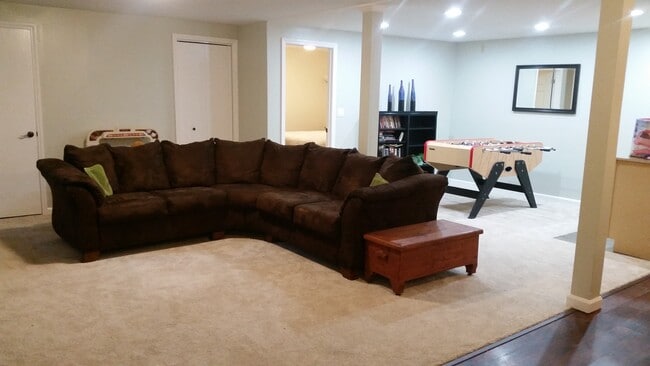 Building Photo - 501 Cranwell Cir