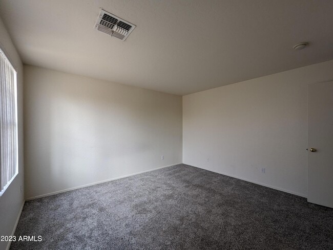 Building Photo - 3215 W St Anne Ave