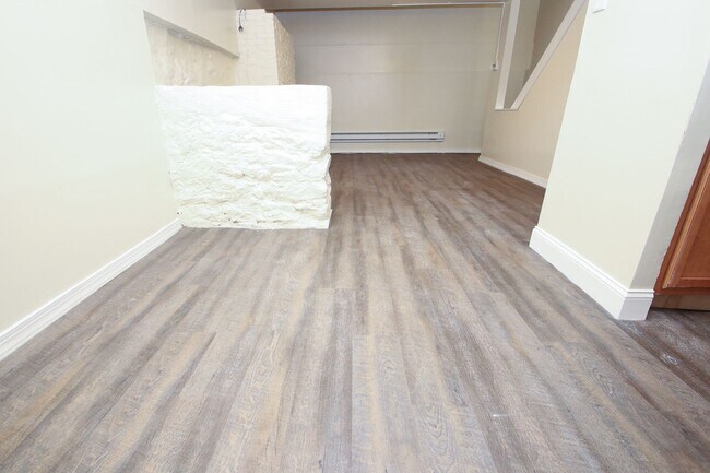 Interior Photo - 515 S 12th Street