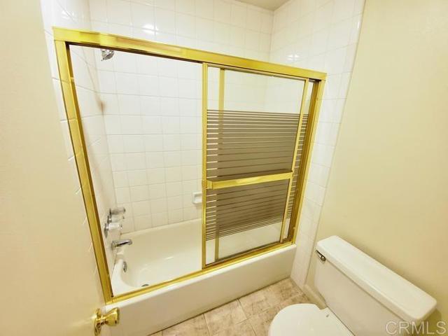 Building Photo - 2625 Pirineos Way