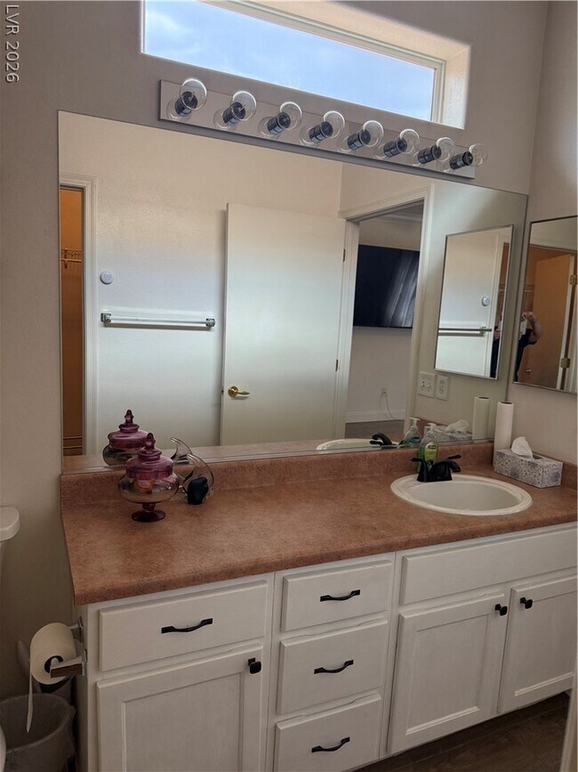 Building Photo - 2851 Sapphire Desert Dr