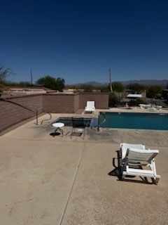 Building Photo - 1535 N Pso La Tinaja