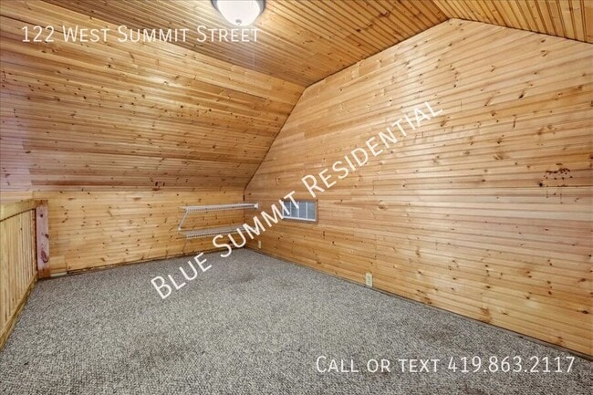 Building Photo - 122 W Summit St