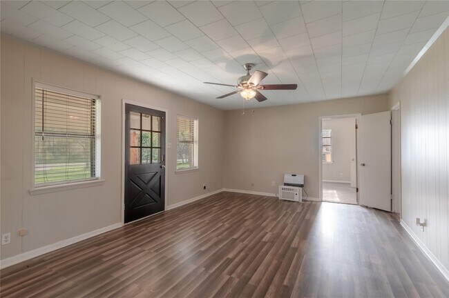 Building Photo - 2155 US-287