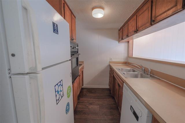 Building Photo - 6317 Granbury Rd