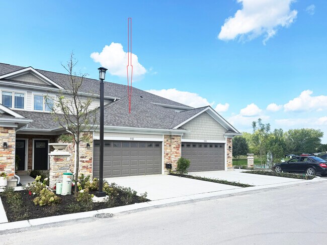Building Photo - 110 Lily Ln