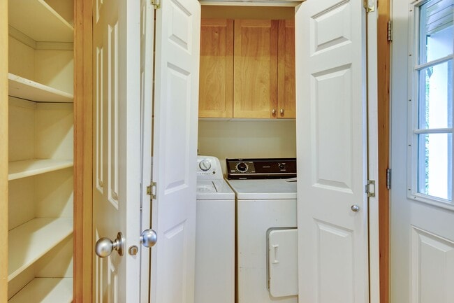 Building Photo - 1364 Stonecress Ln