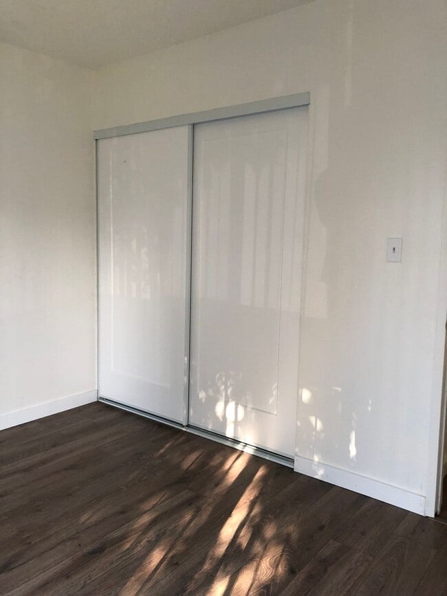 Building Photo - Southwest - Pinion Springs Townhome