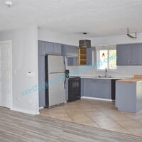 Building Photo - PRELEASE AVAILBLE WHILE UNDER REMODEL