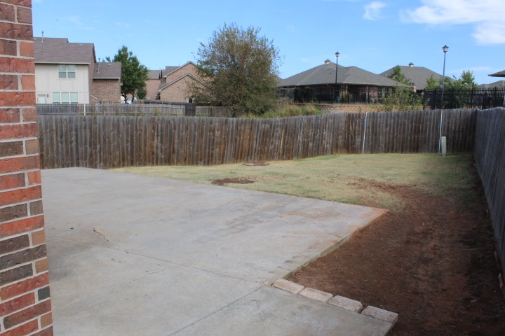 Building Photo - 505 SW 121st Pl