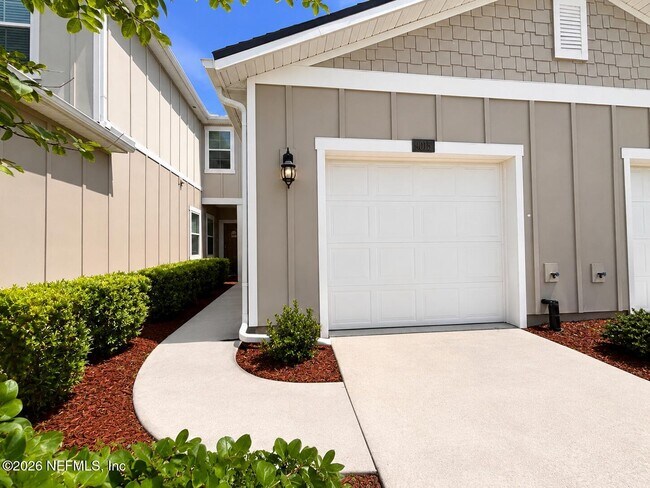 Building Photo - 9015 Gifford Dr