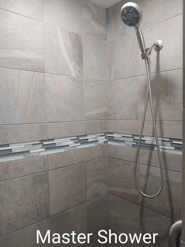 Main Tiled Walk-in Shower (#2) - 433 E Sleights Rd