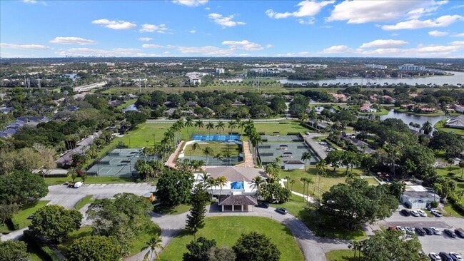 Building Photo - 13334 Polo Club Rd