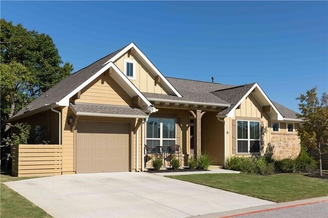 Building Photo - Pristine gated community single story home...