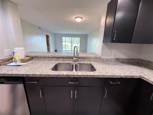 Building Photo - 1201 SW 128th Terrace