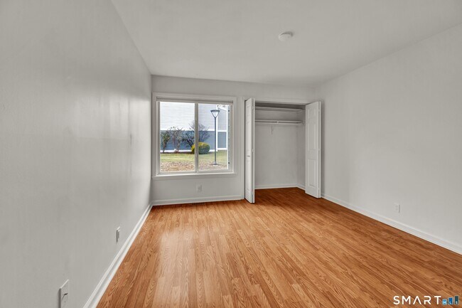 Building Photo - 57 Lawson Ln