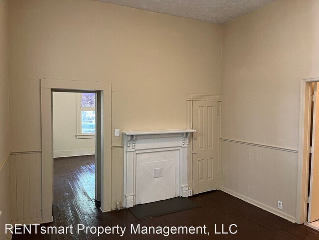 Building Photo - 2 br, 1 bath House - 2605 Jones Avenue Unit B