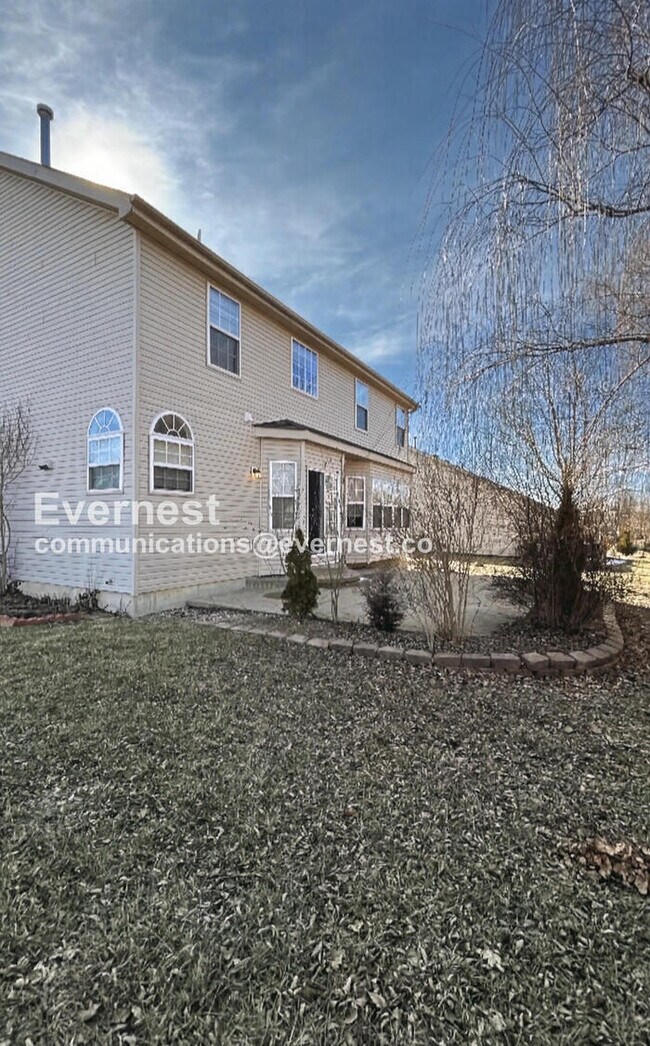 Building Photo - Spacious 4-Bed Home with 2-Car Garage & Modern Amenities