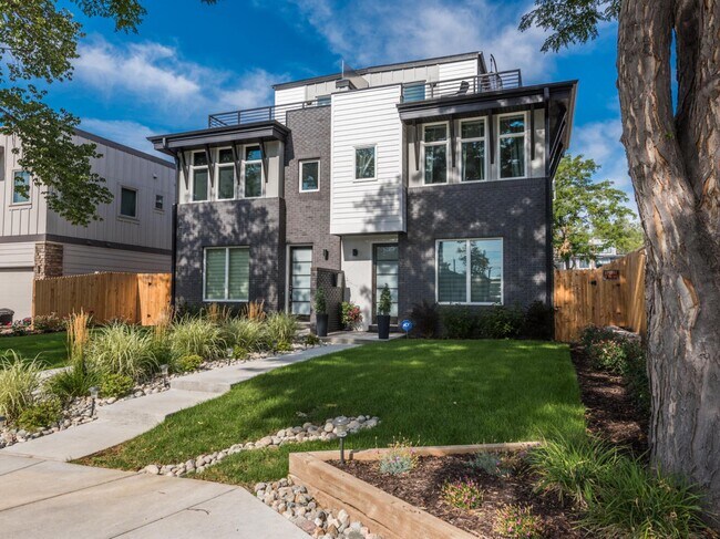 Building Photo - 3155 W 26th Ave