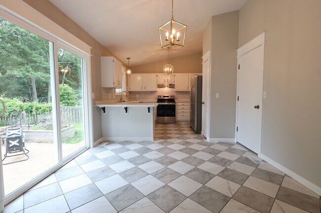 Building Photo - 622 Rustic Valley Dr