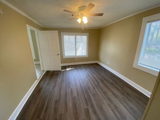 Building Photo - **Available Now**Remodeled Midtown Columbus, GA 3 Bedroom / 2 Bathroom Home for Rent***