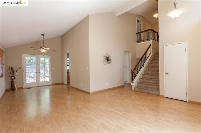 Building Photo - There Is No Place Like Home Like a Big Home