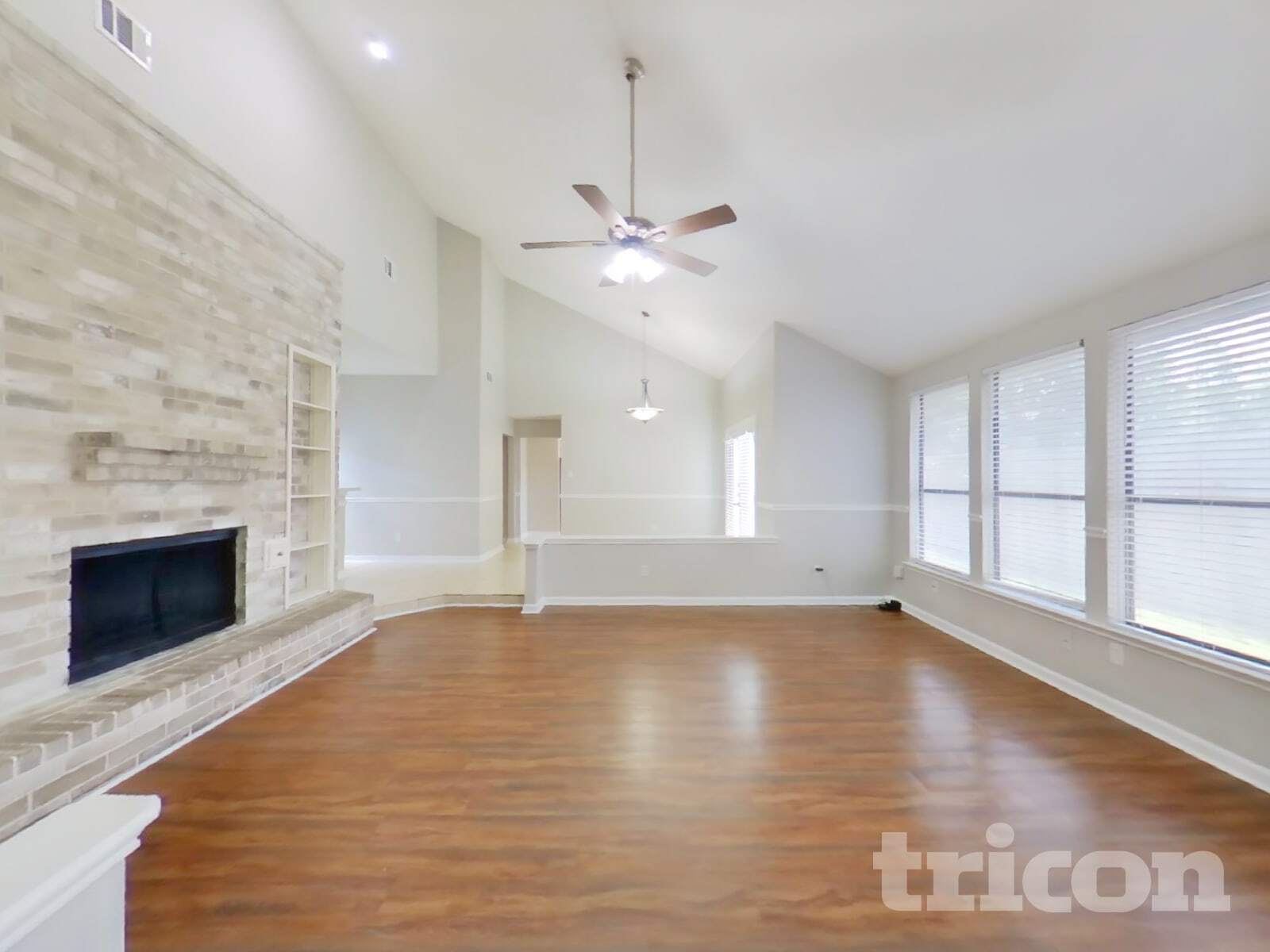 Building Photo - 13822 Cantwell Dr