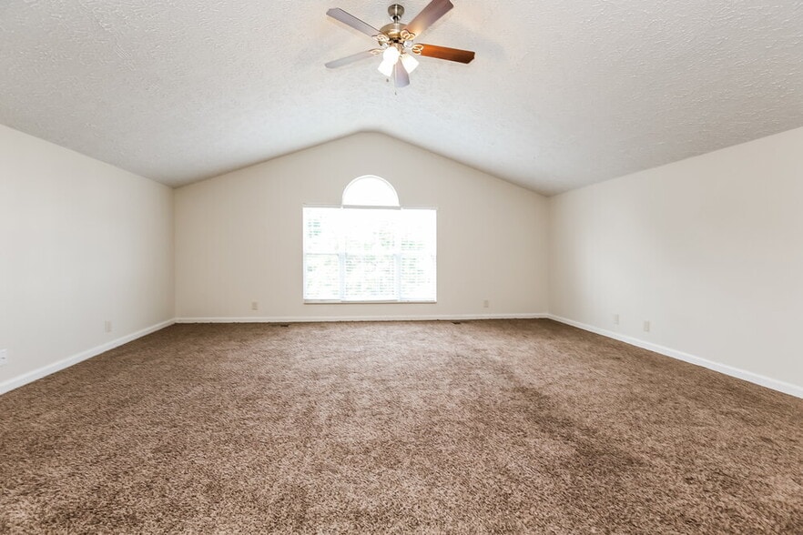 Building Photo - 3508 Glenfalls Dr