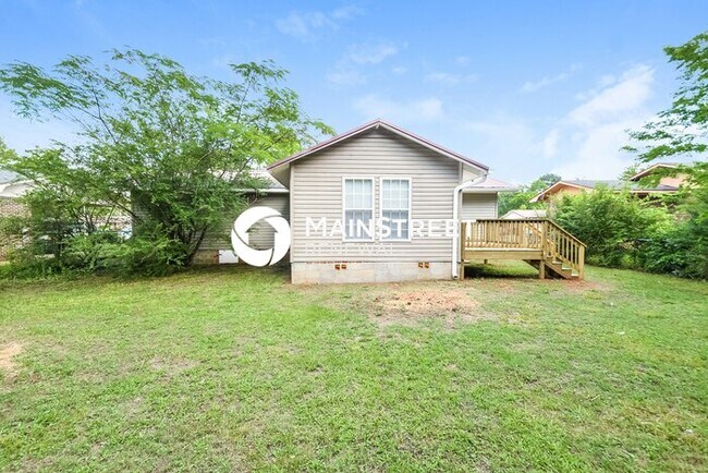 Building Photo - 3 Bedroom Pet-Friendly Home in Bessemer, AL with Main Street Renewal