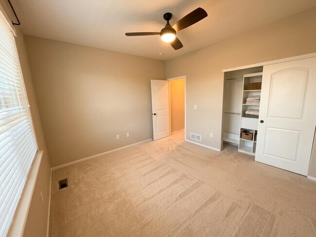 Building Photo - 3542 Lissa Dr