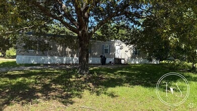 Building Photo - 2217 Winnmeir Ln