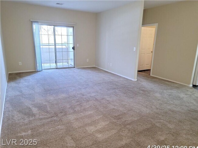 Building Photo - Cozy Green Valley Condo | First-Floor Conv...
