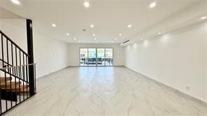 Building Photo - 3822 NE 171 St