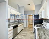 Building Photo - Spacious Home in West Toledo – Comfortable Living in a Great Location