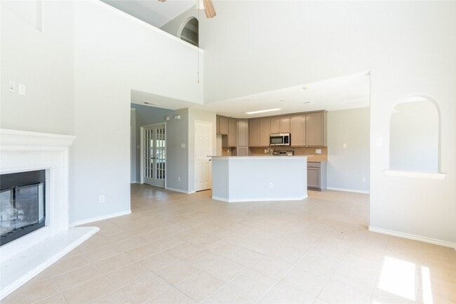 Building Photo - 2012 Meadow View Dr