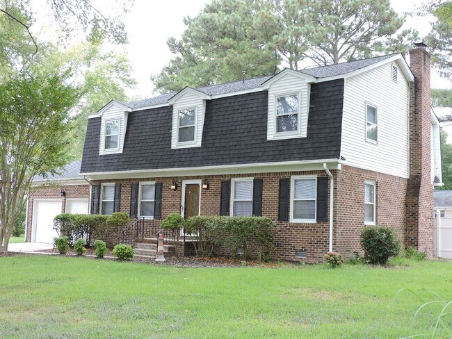 Building Photo - Email Linda@vacosold.com  or Call Office 804-642-2106