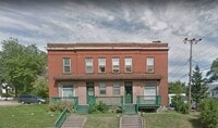Building Photo - 120-122 N 12th Ave E