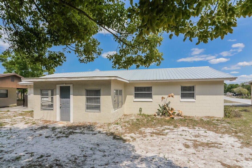 Building Photo - 309 Vaniman Ave