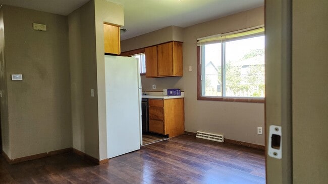 Building Photo - 2419 Adler Cir